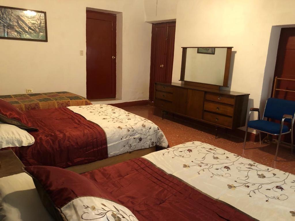 Hostal La Espanola Parras Parras de la Fuente Exteriör bild